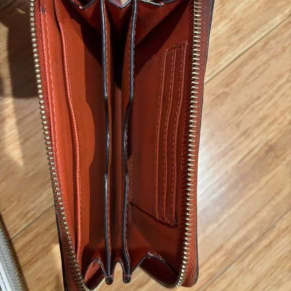 Michael Kors Red Medium Large Zip Wallet - Picture 6 of 9